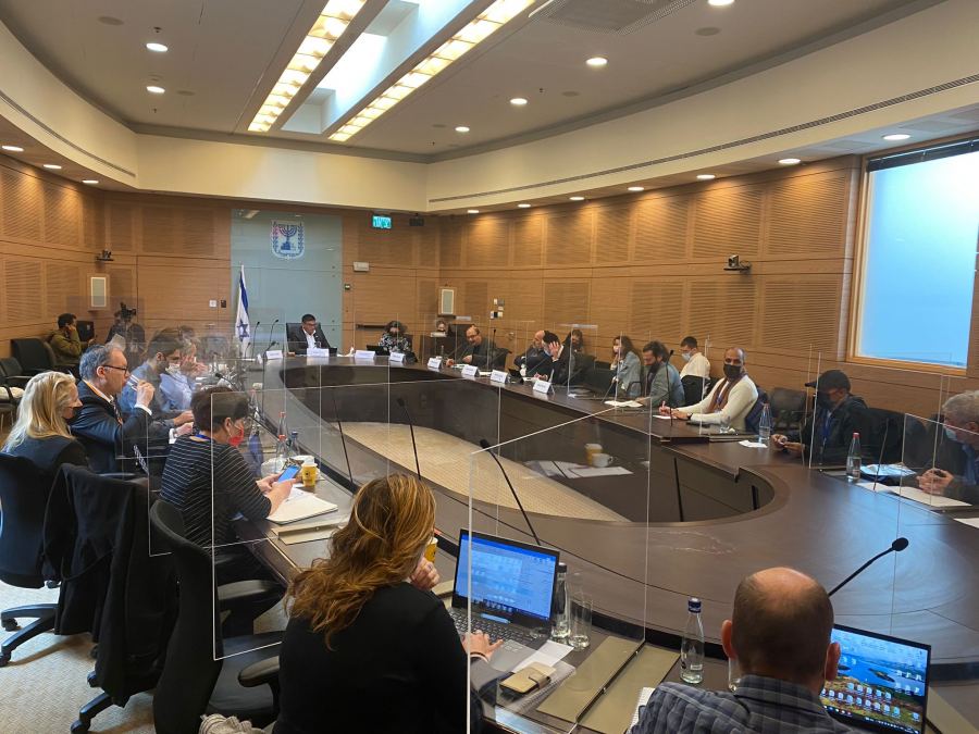 بمبادرة أبو شحادة: لجنة الاقتصاد تناقش مستقبل مجال صيد الأسماك في البلاد